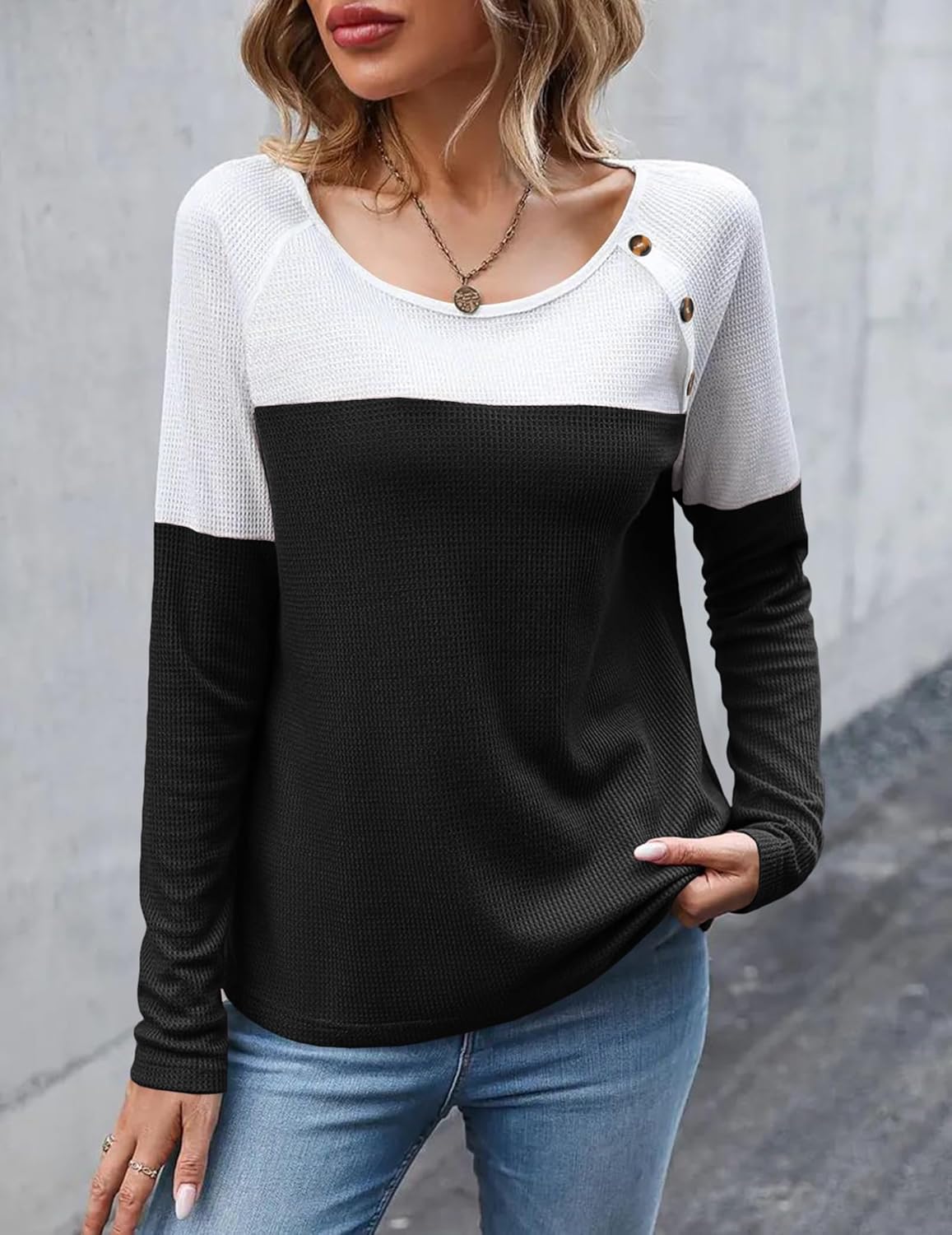 Noelle Waffle Knit Colorblock Long Sleeve Tunic Top - view 17