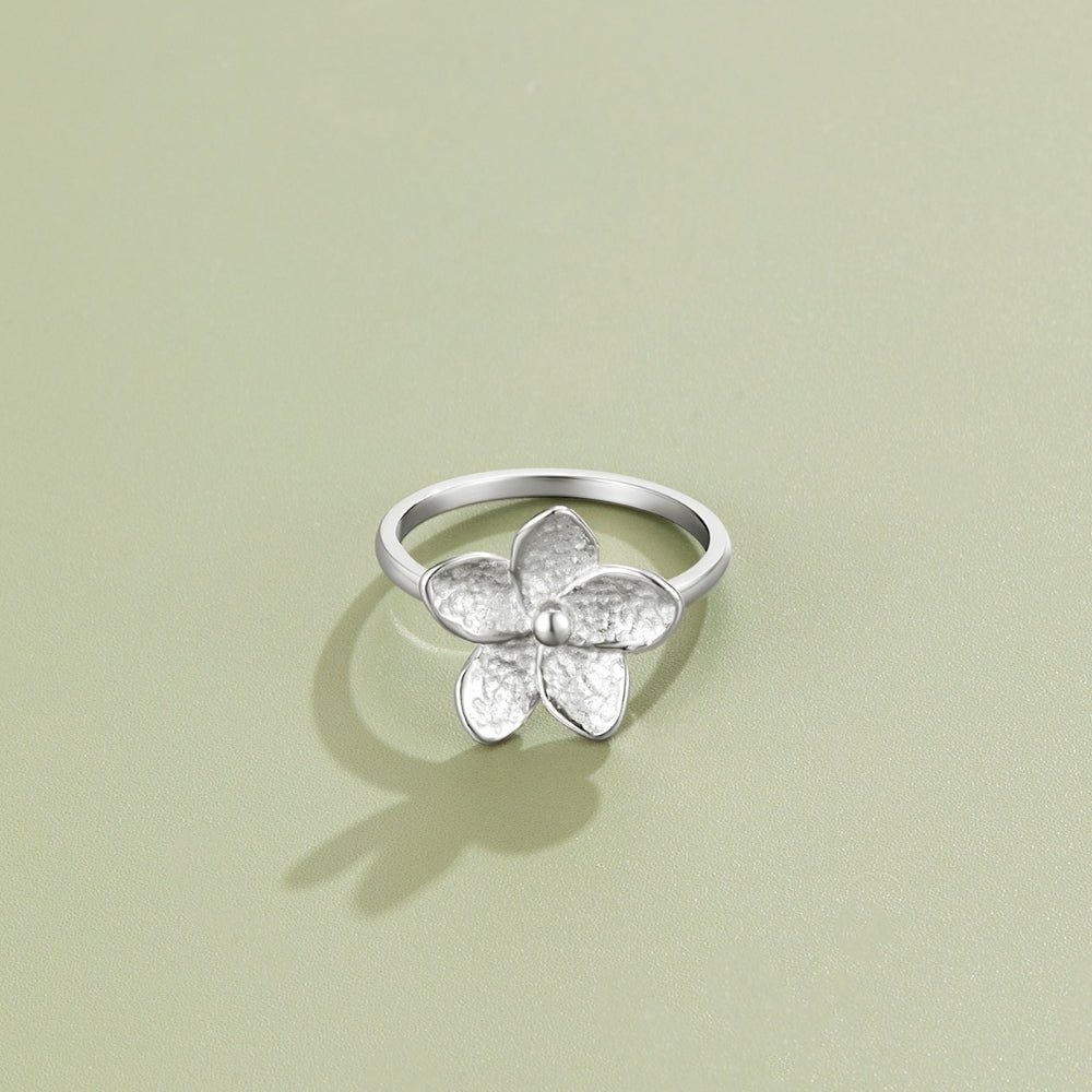 Blooming Silver Flower Ring