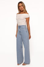 Abrand 94 High Wide Jeans in Kendall Wash - view 3