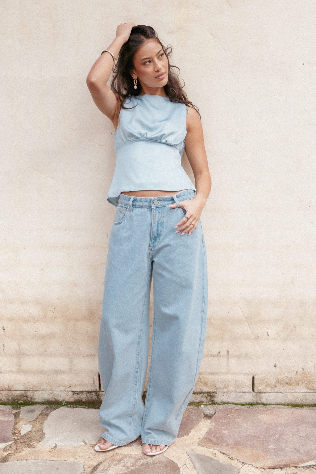 Abrand 95 Barrel Jeans in Kendall Wash - view 8