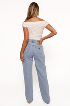 Abrand Carrie Jeans in Kendall Wash - view 4