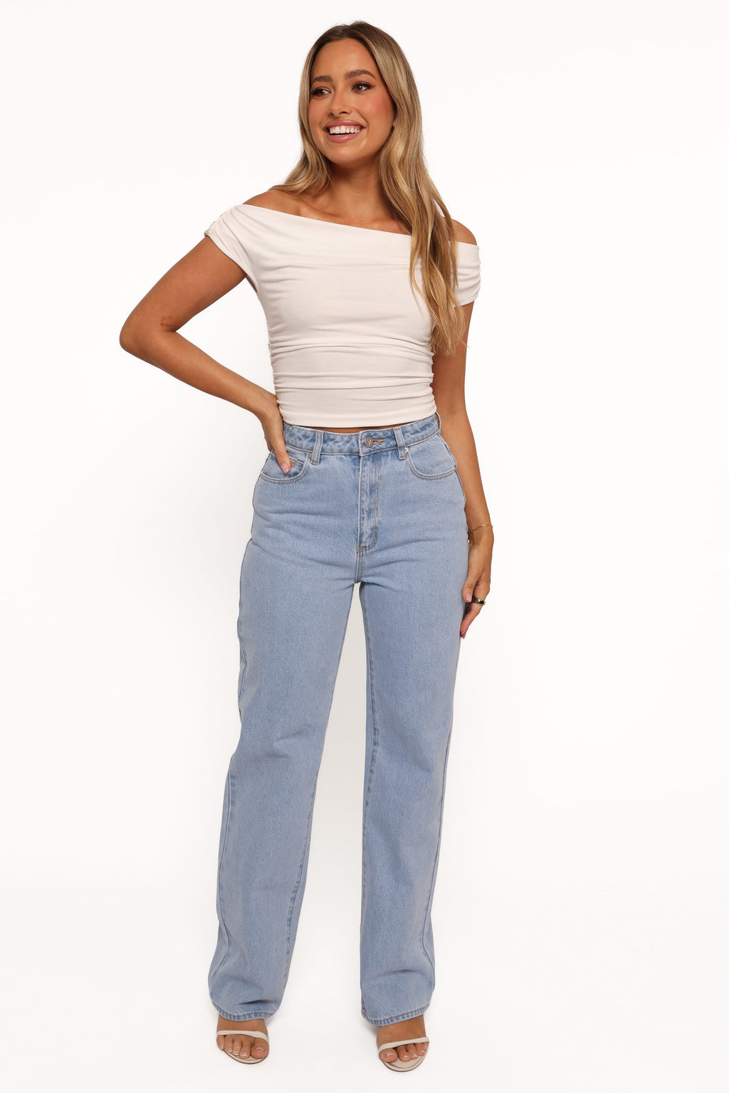 Abrand Carrie Jeans in Kendall Wash - view 1
