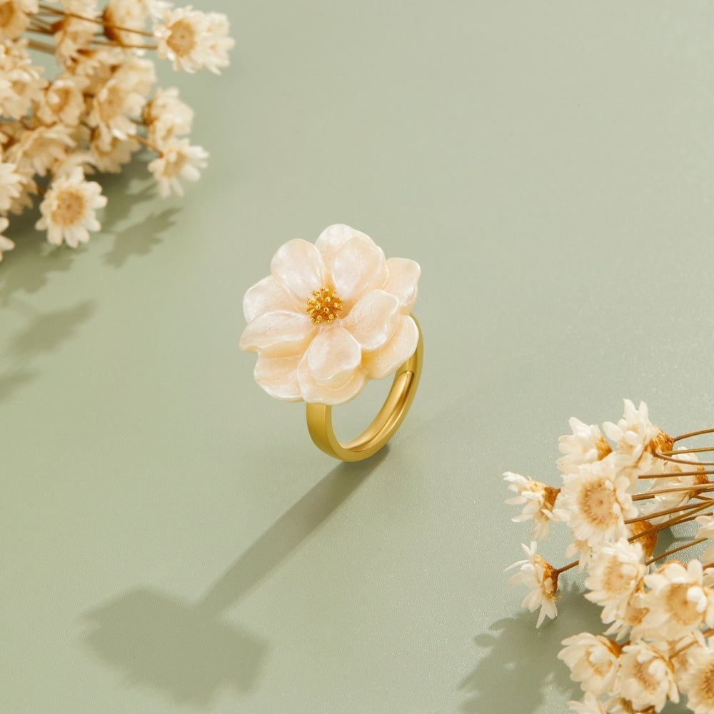 Camelia Bloom Ring