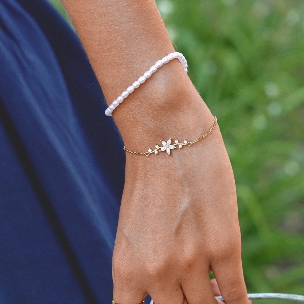 Crystal Flower Gold Bracelet