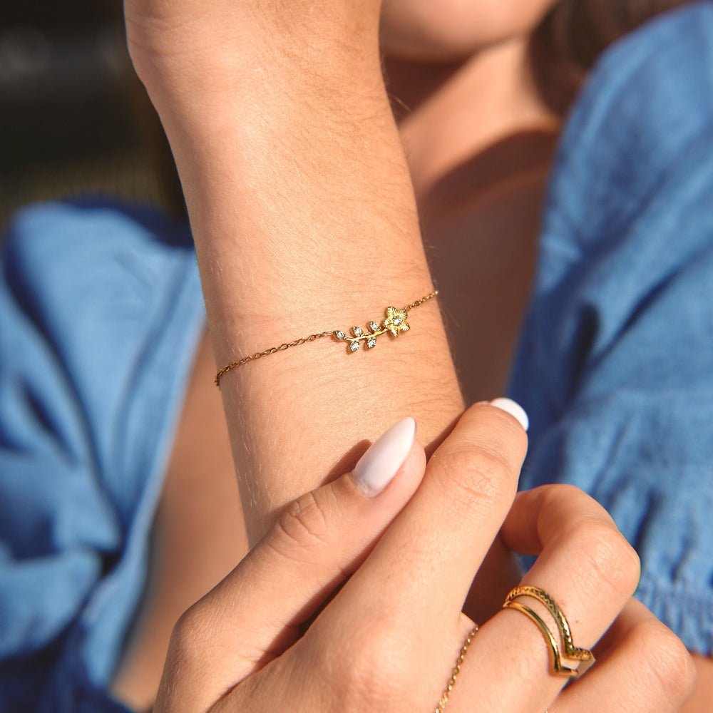 Golden Crystal Vine Bracelet