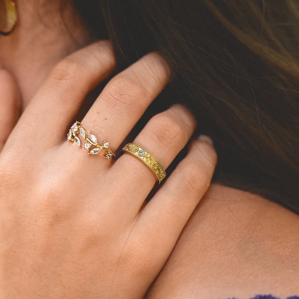 Golden Sculpted Flower Band Ring