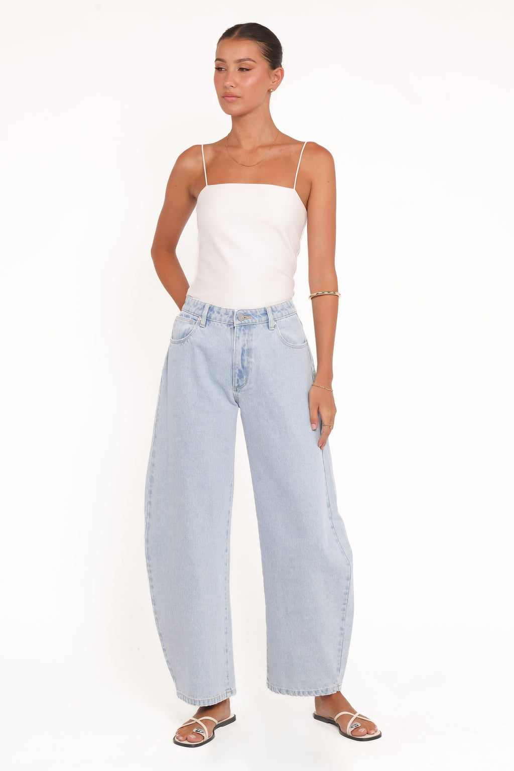 Abrand 95 Barrel Jeans in Kendall Wash - view 2