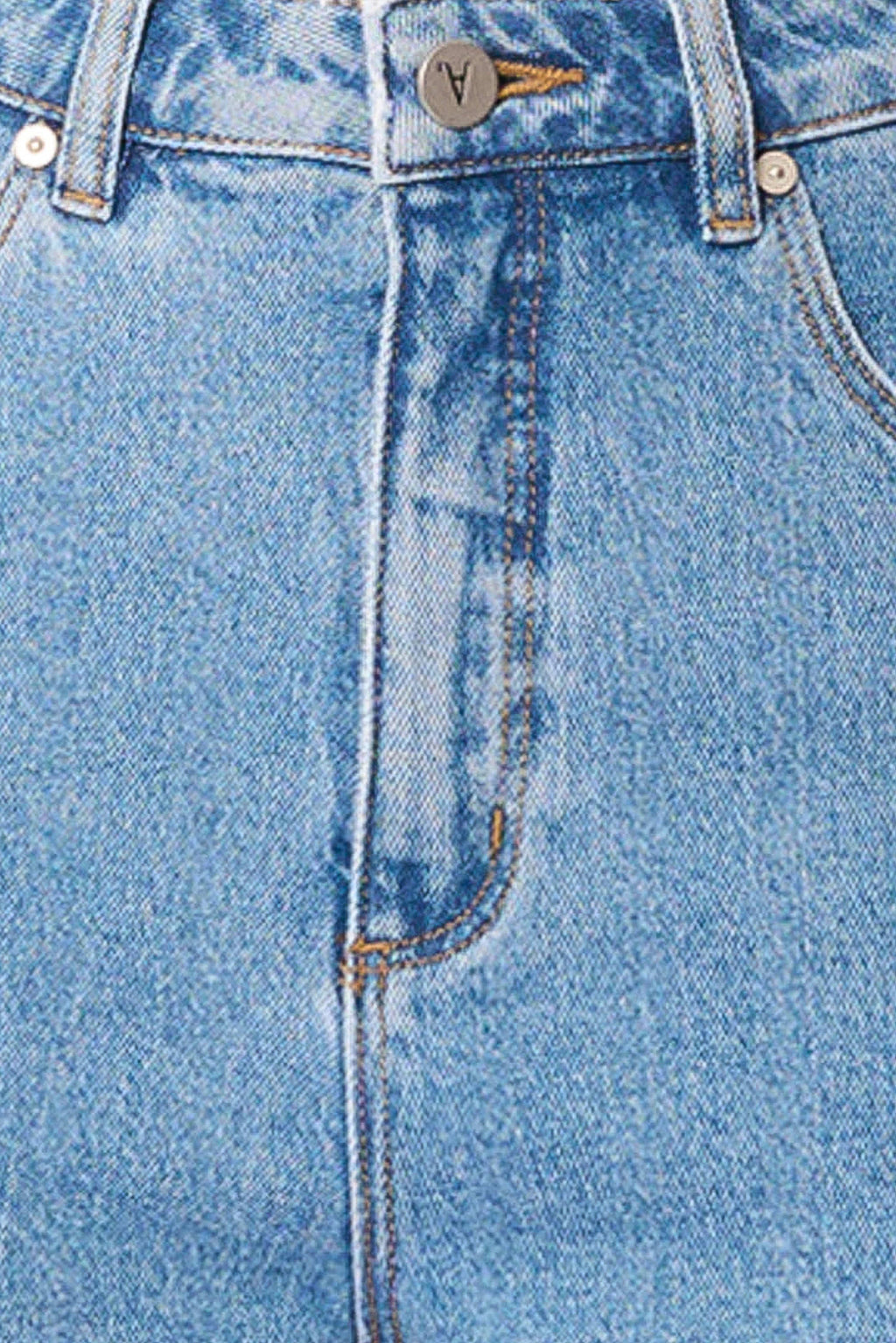 Abrand Venice Short in Debbie Wash - view 5